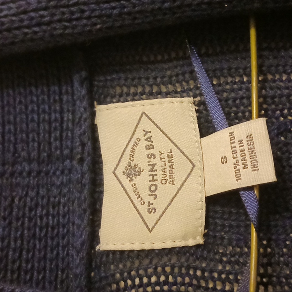 #482 STJOHN'S BAY WOMEN CARDIGAN AMERICAN NAVY SMALL pit to pit 23 inches - Picture 6 of 7